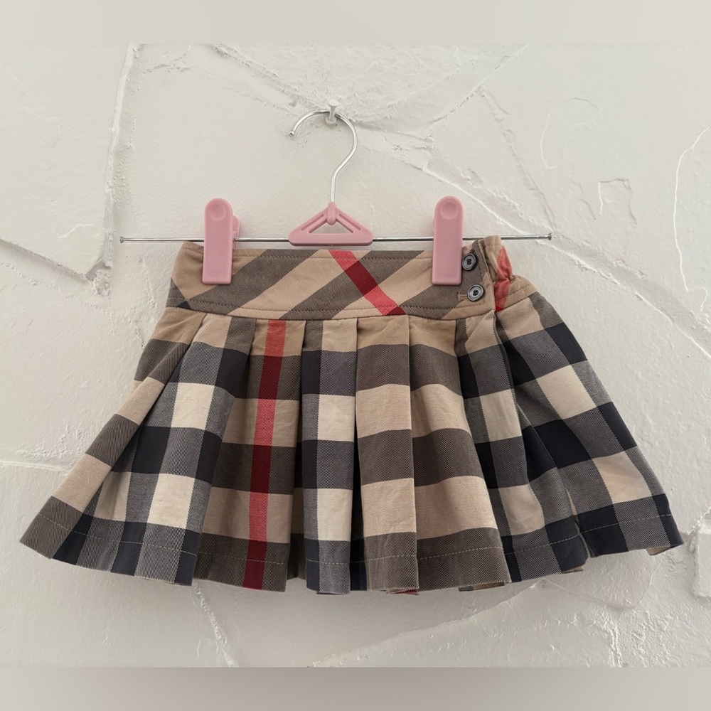 Burberry skirt 18 months